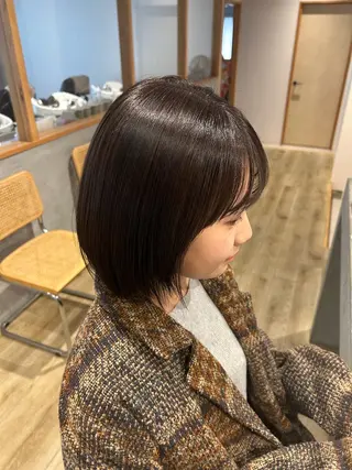 ショート カラー aina ⠀ ⠀ ⠀のヘアスタイル
