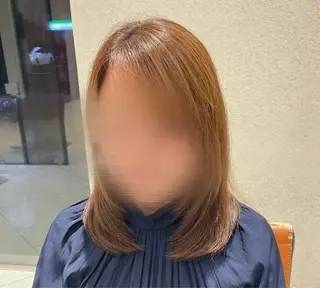ミディアム 前田 彩良のヘアスタイル