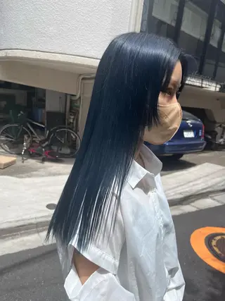 ロング カラー カジュアルを女っぽく 𝗮𝘆𝗮𝗰𝗼のヘアスタイル