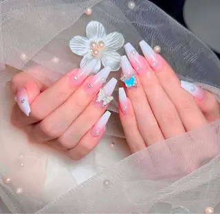 ネイル Lenie Kabukichoのネイルデザイン