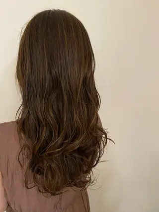 ロング カラー Minami .のヘアスタイル