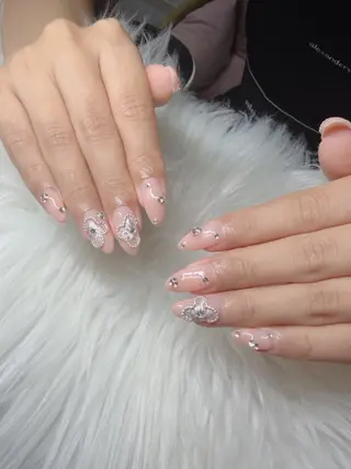 ネイル Lee Nailsのネイルデザイン