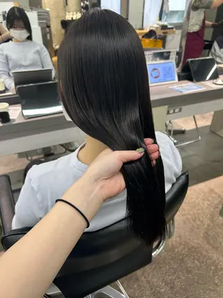 ロング ハルカ 縮毛矯正🧤 レイヤーモデル募集のヘアスタイル