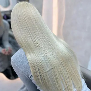 ロング カラー 🦋Yui🦋透明感 /ベージュ/Wカラーのヘアスタイル