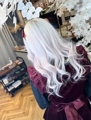 ロング カラー 町田ブリーチ特化 MANATOのヘアスタイル