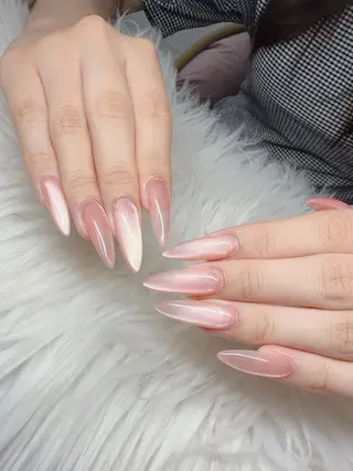 ネイル Lee Nailsのネイルデザイン