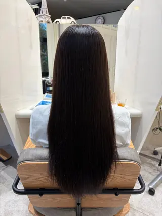 ロング カラー 志村 梨帆のヘアスタイル