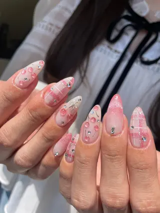ネイル Hisaka Mikiのネイルデザイン