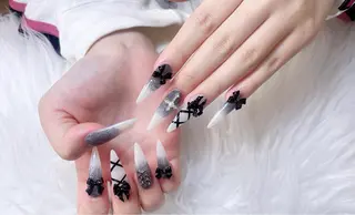 ネイル B•U Nail大宮 長さだし専門店のネイルデザイン