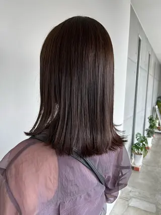 セミロング おせ ちさとのヘアスタイル