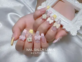 ネイル ネイルサロン ルミア Lumia 店長施術のネイルデザイン