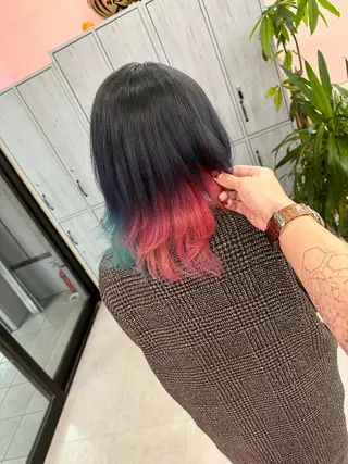 セミロング カラー 町田ブリーチ特化 MANATOのヘアスタイル
