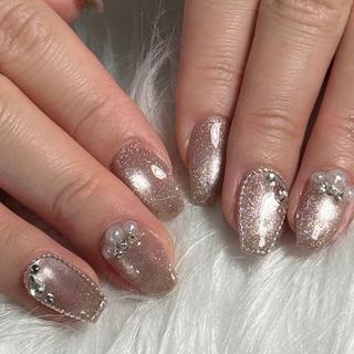 ネイル LAVISH sakiのネイルデザイン