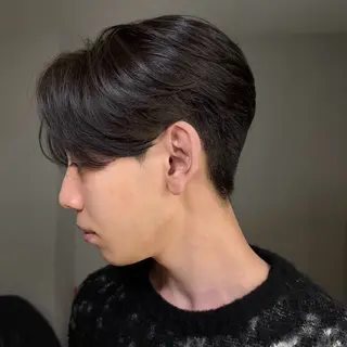 メンズ センターパート特化/ メンズカット/ヒロキのヘアスタイル