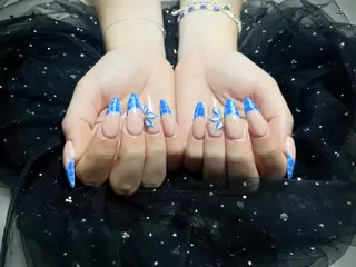 ネイル Huyn Nail Shinjyukuのネイルデザイン