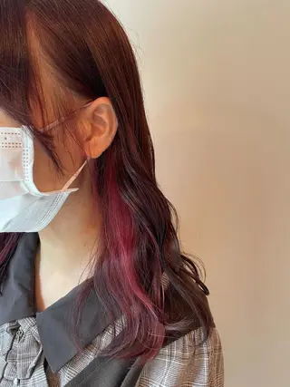 ミディアム 中村 彩音のヘアスタイル