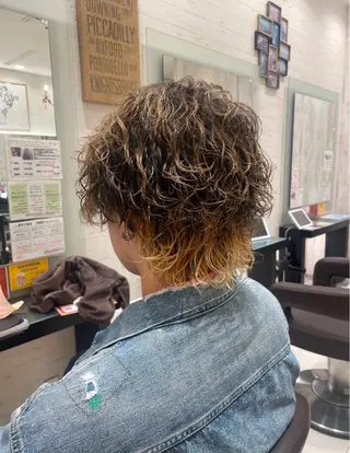 ショート カラー メンズ EARTH 寺本尚生のヘアスタイル