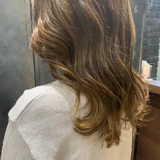 セミロング カラー 中島 かんなのマツエク・マツパデザイン