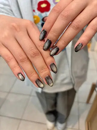 ネイル ULL ikaのネイルデザイン