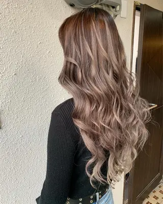 ロング eye エクステ専門店Rのヘアスタイル