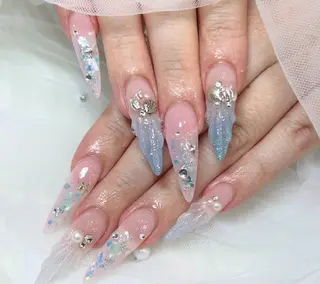ネイル Luna Gladeのネイルデザイン