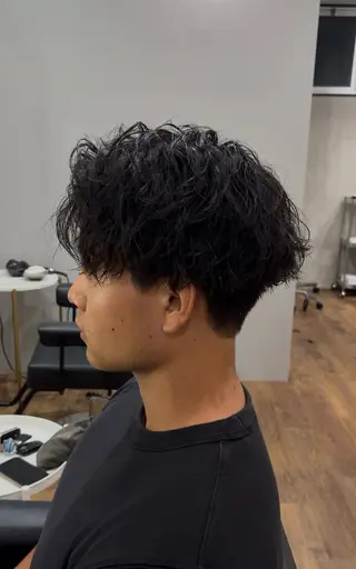メンズ "漢"をあげる美容師 『REN』のヘアスタイル