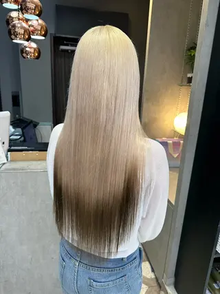 ロング カラー 天神暖色カラー レイヤー・髪質改善のヘアスタイル