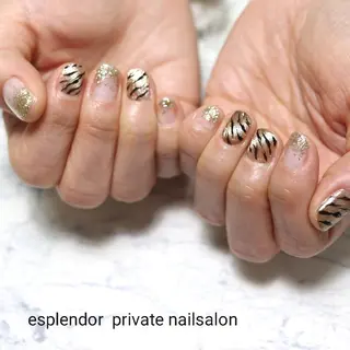 ネイル esplendor  小野寺のネイルデザイン