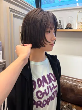 ミディアム カラー 赤み消しカラー/ ミントカラー/トモキのヘアスタイル