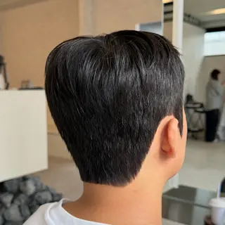 メンズ 韓国式ダウンパーマ 🇰🇷櫻井健のヘアスタイル