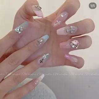 ネイル LISA ANA.CHUOのネイルデザイン