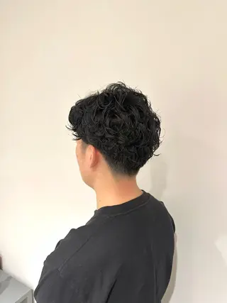 ミディアム パーマ メンズ 🔥メンズ特化 /パーマ&カット🌀のヘアスタイル