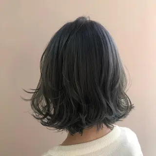 ショート カラー 小顔レイヤー/ ベージュ🤍Rieのヘアスタイル