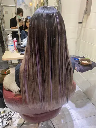 ロング カラー 佐伯 りょうのヘアスタイル
