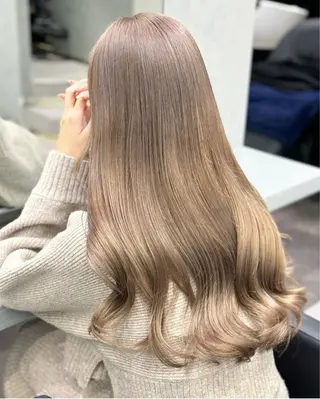 ロング 【elyts】 𝑲𝑶𝑼𝑲𝑰のヘアスタイル