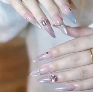 ネイル Pure&Rich Nailのネイルデザイン