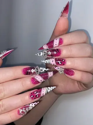 ネイル HAPPI NAIL . LEEのネイルデザイン