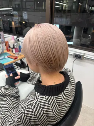ショート カラー 🎀【透明感カラー 縮毛矯正】さえ🎀のヘアスタイル