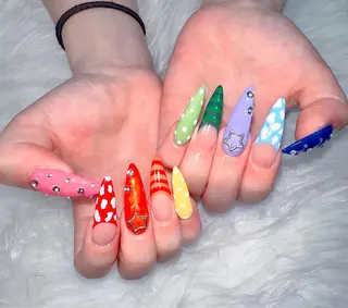 ネイル Hin Hana Nailのネイルデザイン
