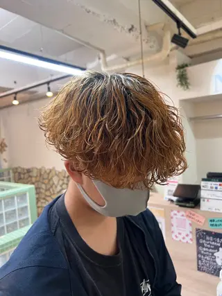 ミディアム パーマ メンズ メンズカットパーマ ✂️ JOYAのヘアスタイル