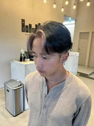 カラー メンズ 奥谷 魁士のヘアスタイル