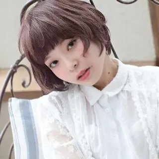 ショート カラー TEAR AVEDA 【ティア アヴェダ】のヘアスタイル