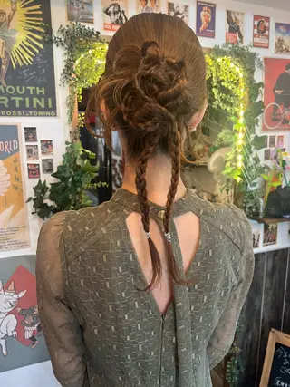 ロング ヘアアレンジ カラーパティシエ facce🌼ikoのヘアスタイル