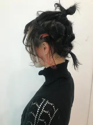ヘアアレンジ 💓パーマ，💗 レイヤーカットのヘアスタイル