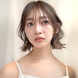 ミディアム カラー パーマ ヘアアレンジ レイヤー専門家 ダブルカラー修のヘアスタイル