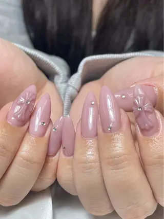 ãã€ã« ðð·ð»ð² XiinhNailã®ãã€ã«ãã¶ã€ã³
