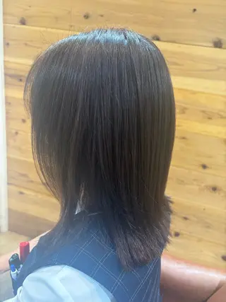 ミディアム Circus 石原愛里のヘアスタイル