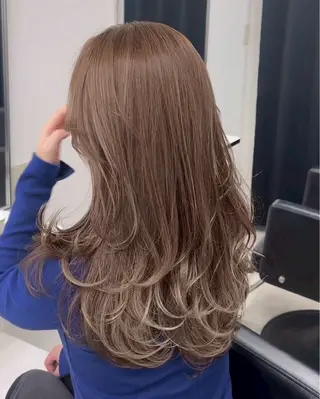 ロング カラー 透明カラー✨ ブラウンカラーひなたのヘアスタイル