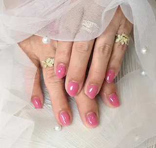ネイル ⋆⑅˚ new  me!  ˖୨ৎ‧˚のネイルデザイン