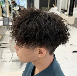 パーマ zina🎀レイヤー 大西美羽のヘアスタイル